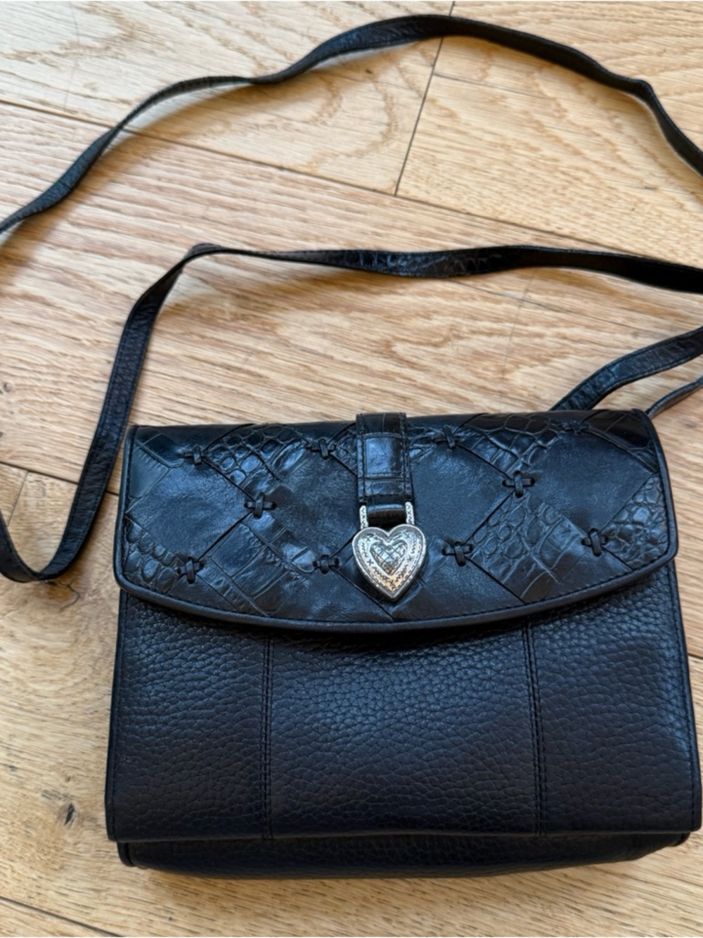 Brighton Romag Vintage Black Pebbled Leather Croc Crossbody Wallet Purse EUC